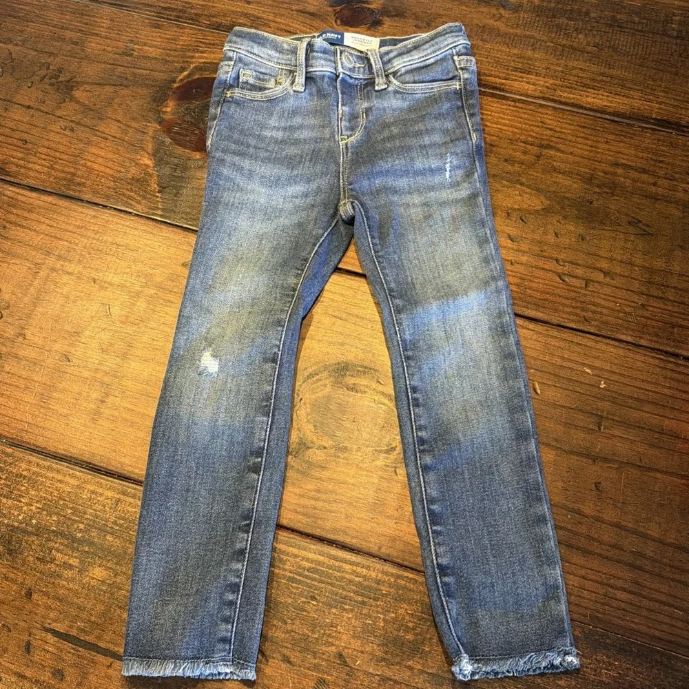 Girls Size 4 4T Clothing Lot 10pc Levi's GAP Crewcuts BCBG Disney Jeans Dress